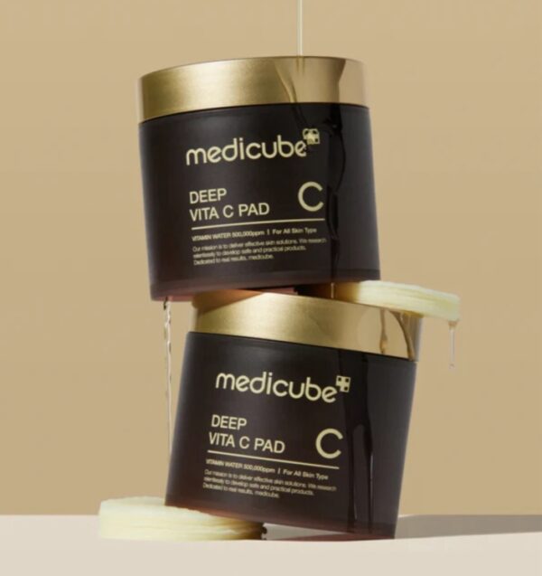 img_4712.jpeg medicube، Deep Vita C Pad 70pcs