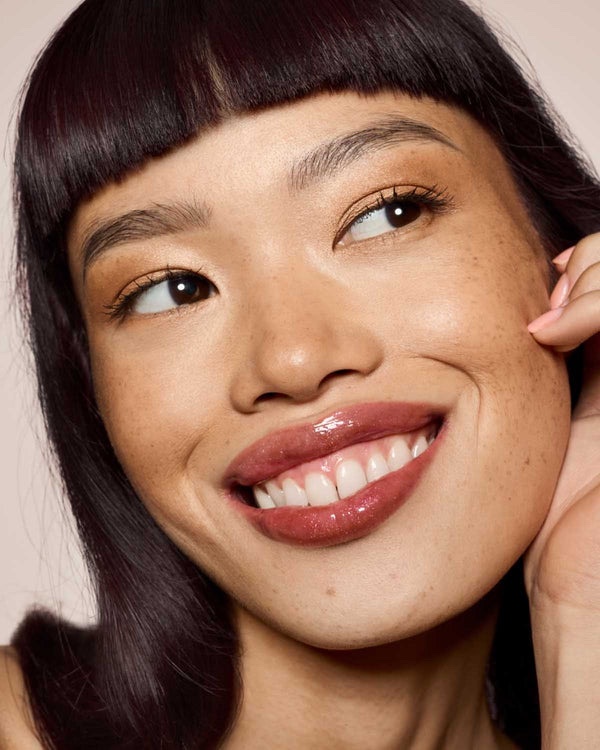 Fenty Beauty GLOSS BOMB UNIVERSAL LIP LUMINIZER shade ( Hot Chocolate)