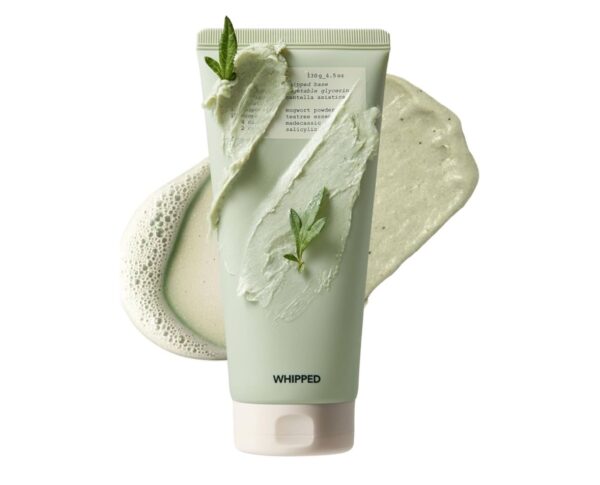 img_6222.jpeg Whipped Vegan Pack Cleanser Mugtree 130g غسول نباتي بخلاصة الشاي الأخضر لعلاج حب الشباب الملتهب